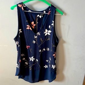 Dynamite dressy tank Sz Large with sheer bottom